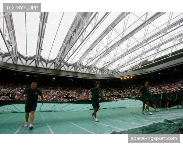 温布尔登网球中心一号球场顶棚扩建工程竣工 温布尔登网球中心一号球场顶棚扩建工程竣工