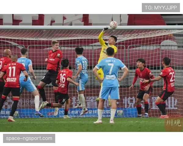 成都蓉城3-0完胜河南队豪取八连胜，积分榜领先优势扩大至11分